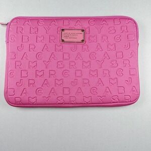 Marc By Marc Jacobs Pink Soft Laptop Case Read
